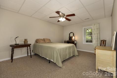 611 Briar Creek Drive North Wilkesboro NC 28659