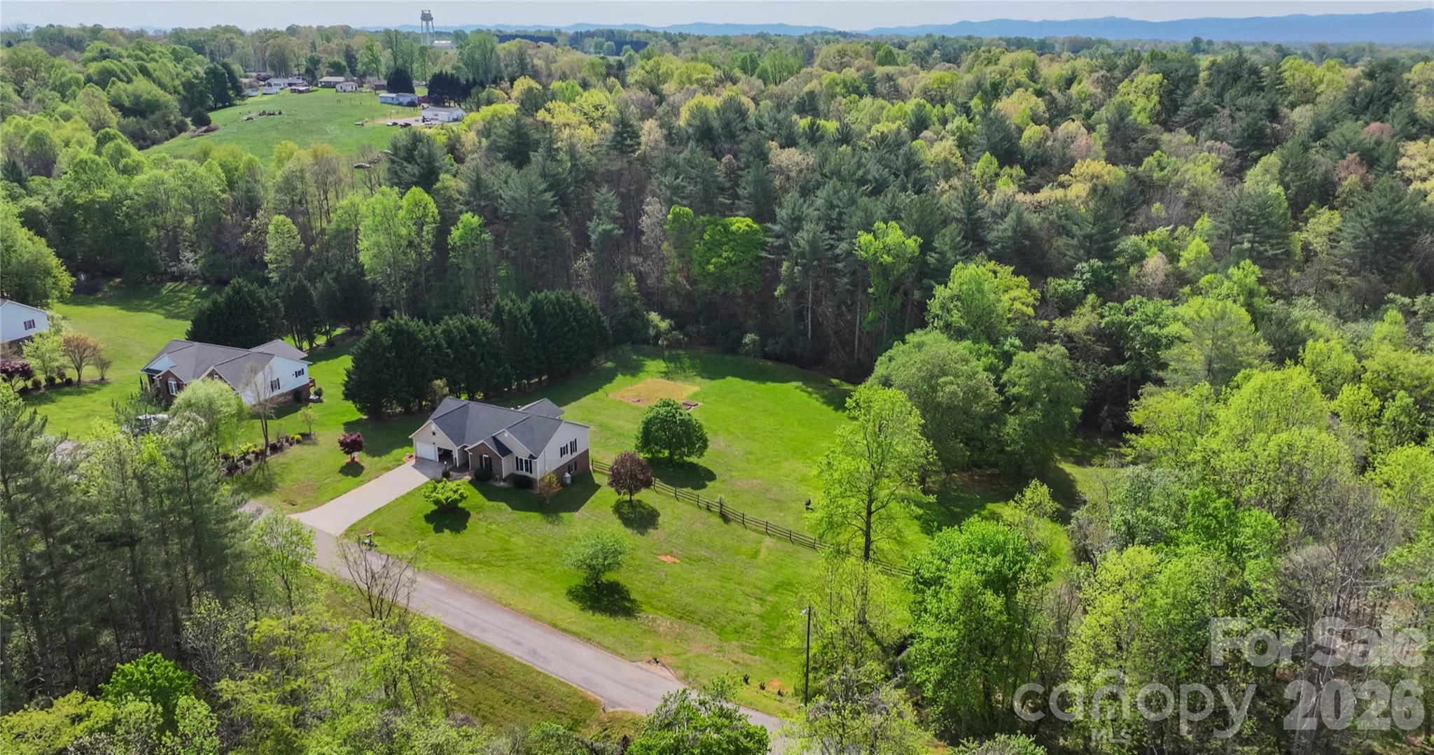 611 Briar Creek Drive North Wilkesboro NC 28659