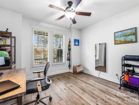 324 Fennel Dun Circle Biltmore Lake NC 28715