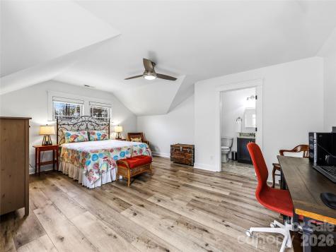 324 Fennel Dun Circle Biltmore Lake NC 28715