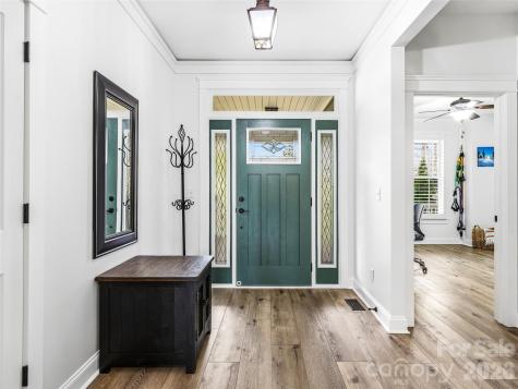 324 Fennel Dun Circle Biltmore Lake NC 28715