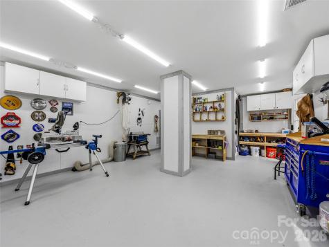 324 Fennel Dun Circle Biltmore Lake NC 28715