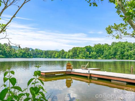 324 Fennel Dun Circle Biltmore Lake NC 28715