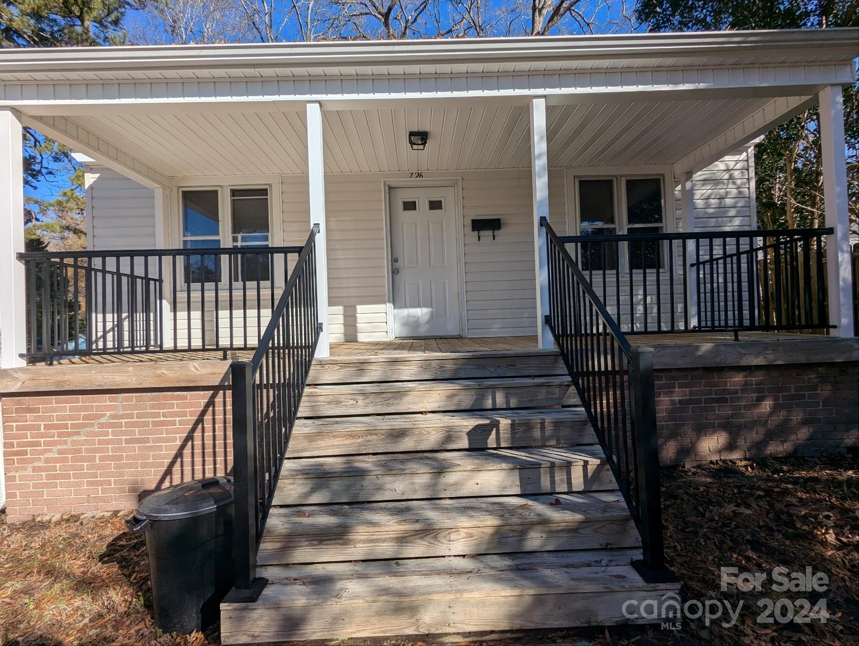 726 N Cedar Street Lincolnton NC 28092