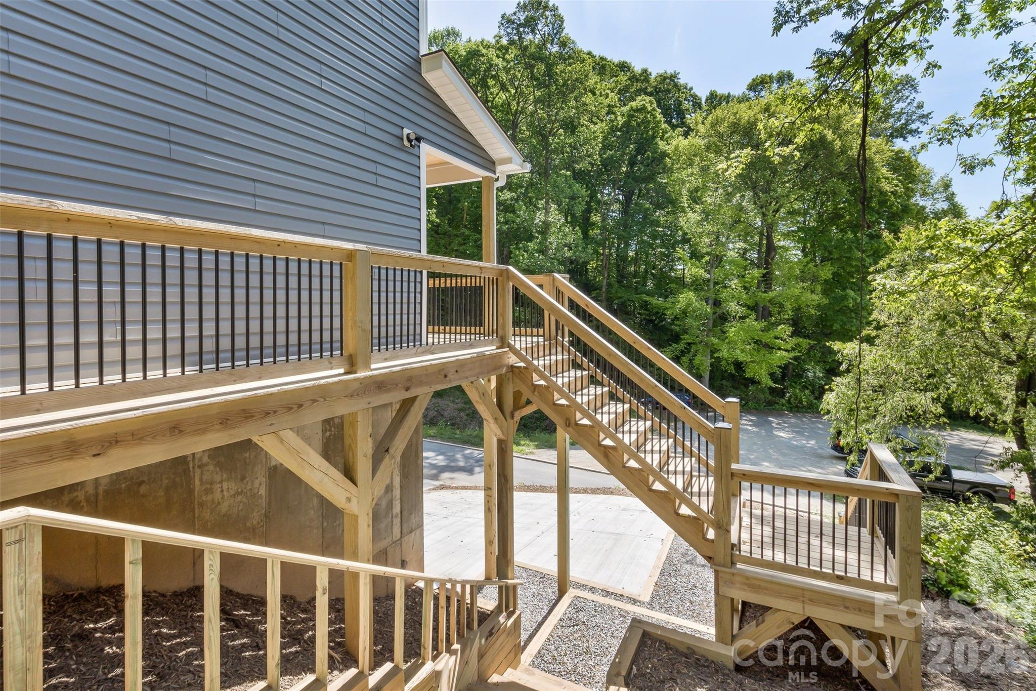 113 Caledonia Road Asheville NC 28803
