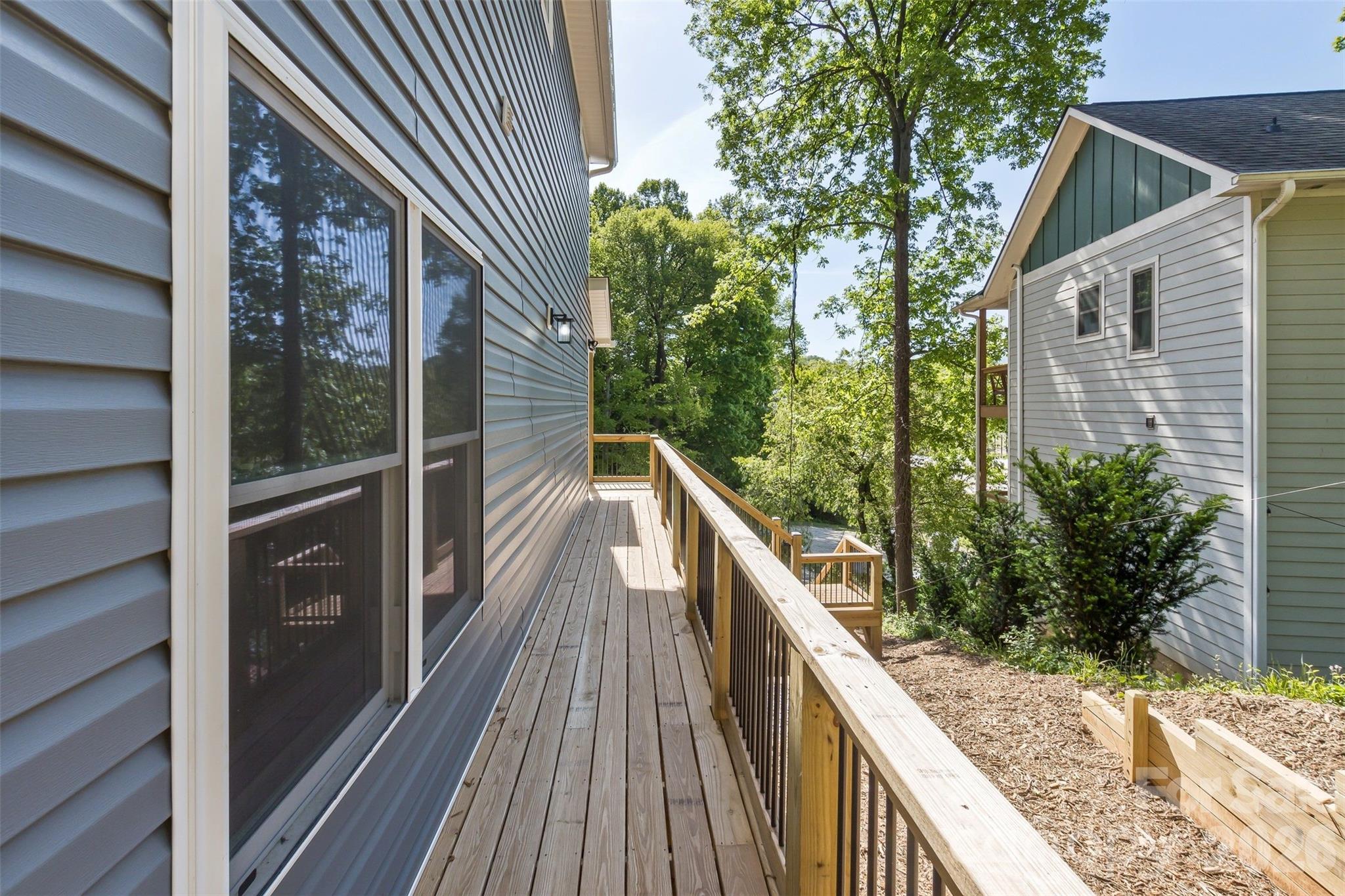 113 Caledonia Road Asheville NC 28803