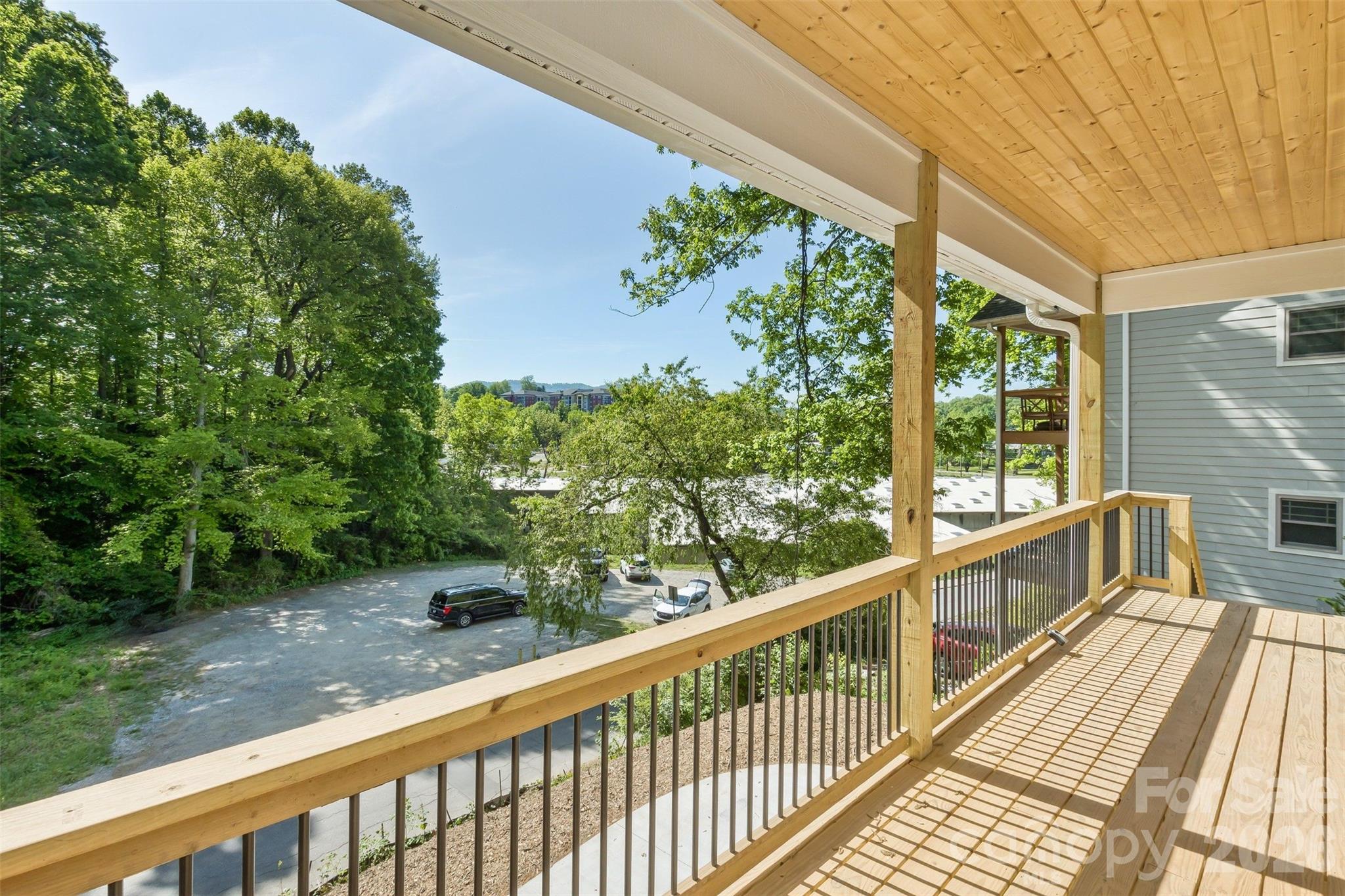 113 Caledonia Road Asheville NC 28803