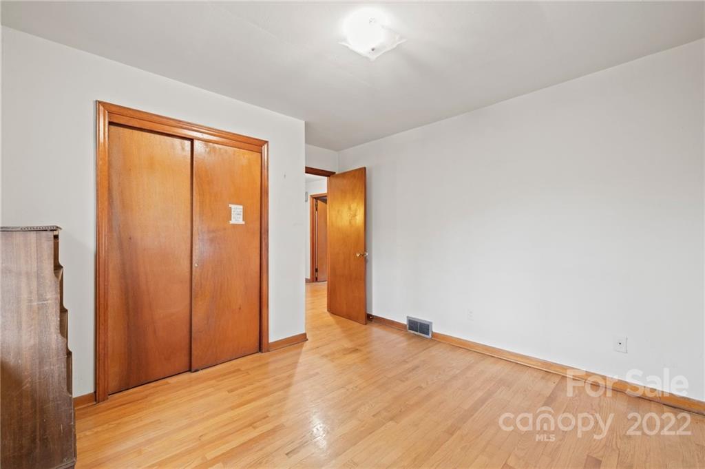 4 Prospect Street Asheville NC 28804