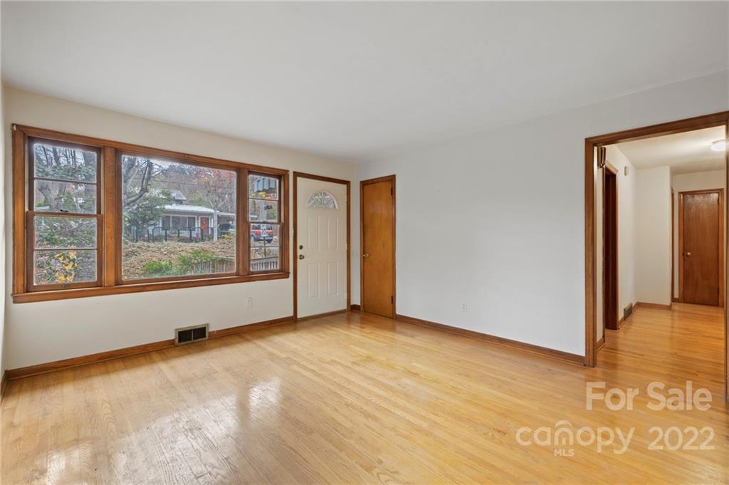 4 Prospect Street Asheville NC 28804