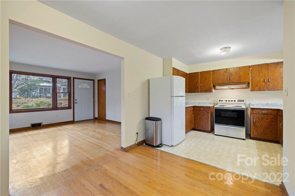 4 Prospect Street Asheville NC 28804