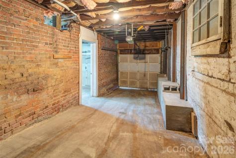 124 Evelyn Place Asheville NC 28801