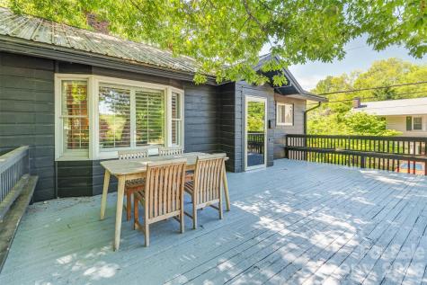 124 Evelyn Place Asheville NC 28801