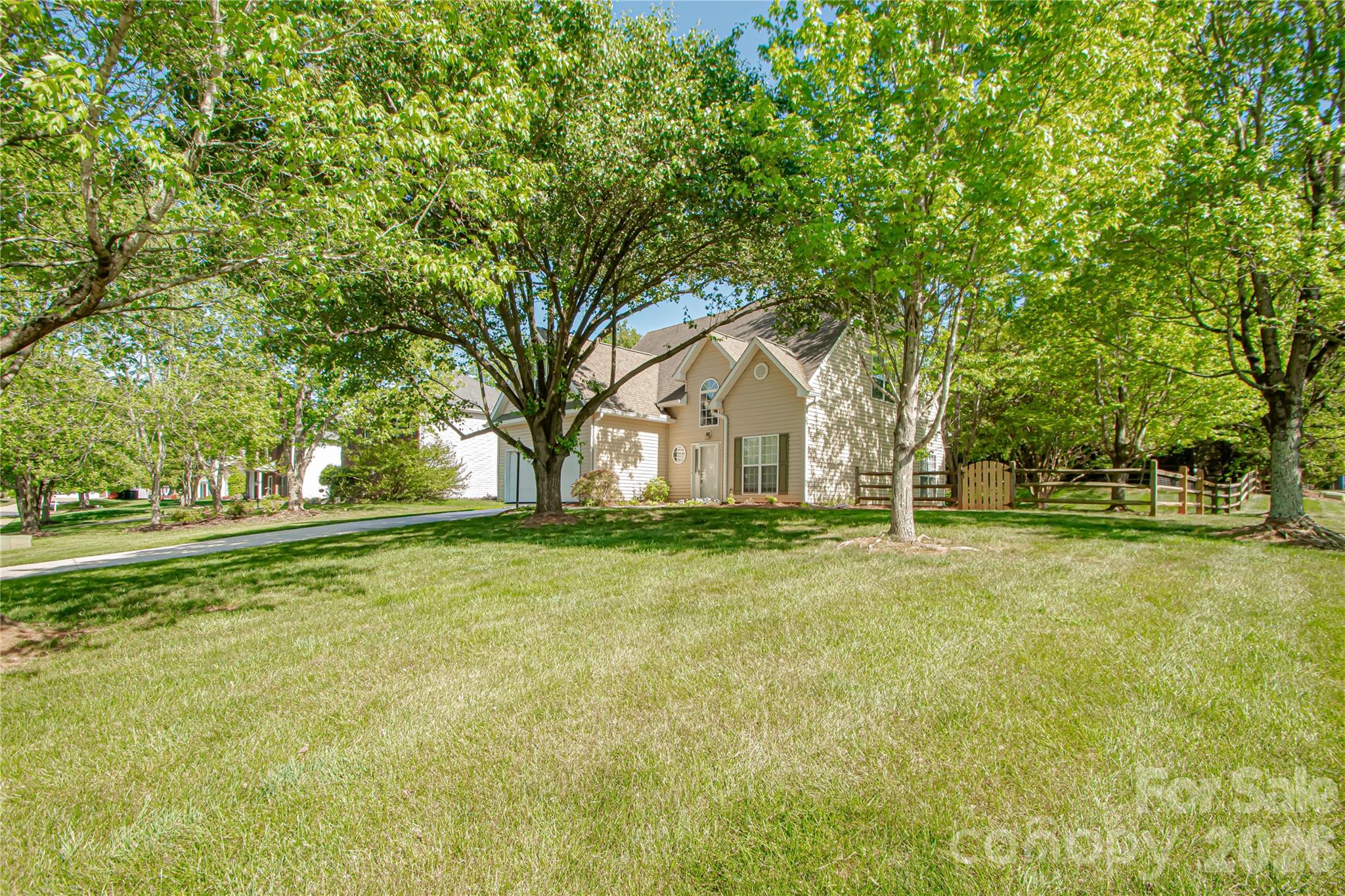1621 Mountain Ashe Court Matthews NC 28105