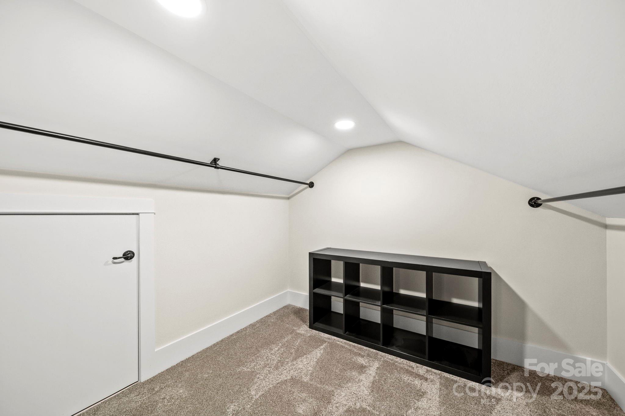 202 S Oak Street Statesville NC 28677
