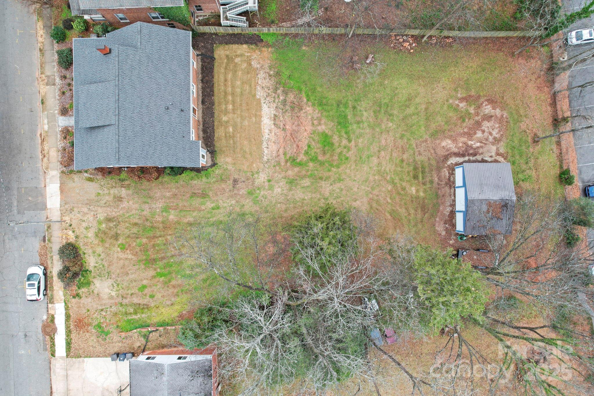 202 S Oak Street Statesville NC 28677