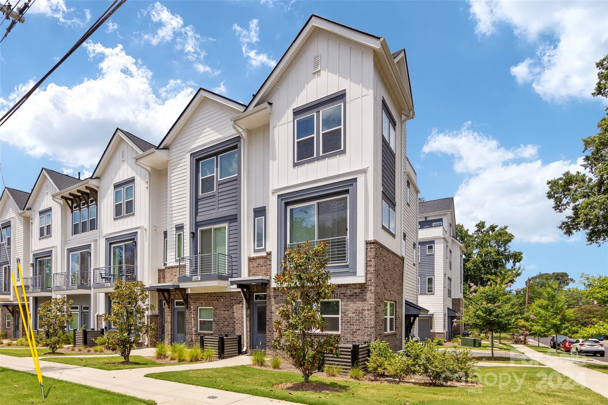 1245 Lomax Avenue Charlotte NC 28211