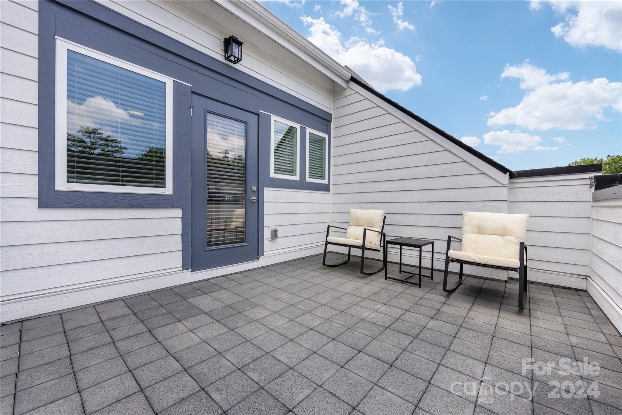 1245 Lomax Avenue Charlotte NC 28211