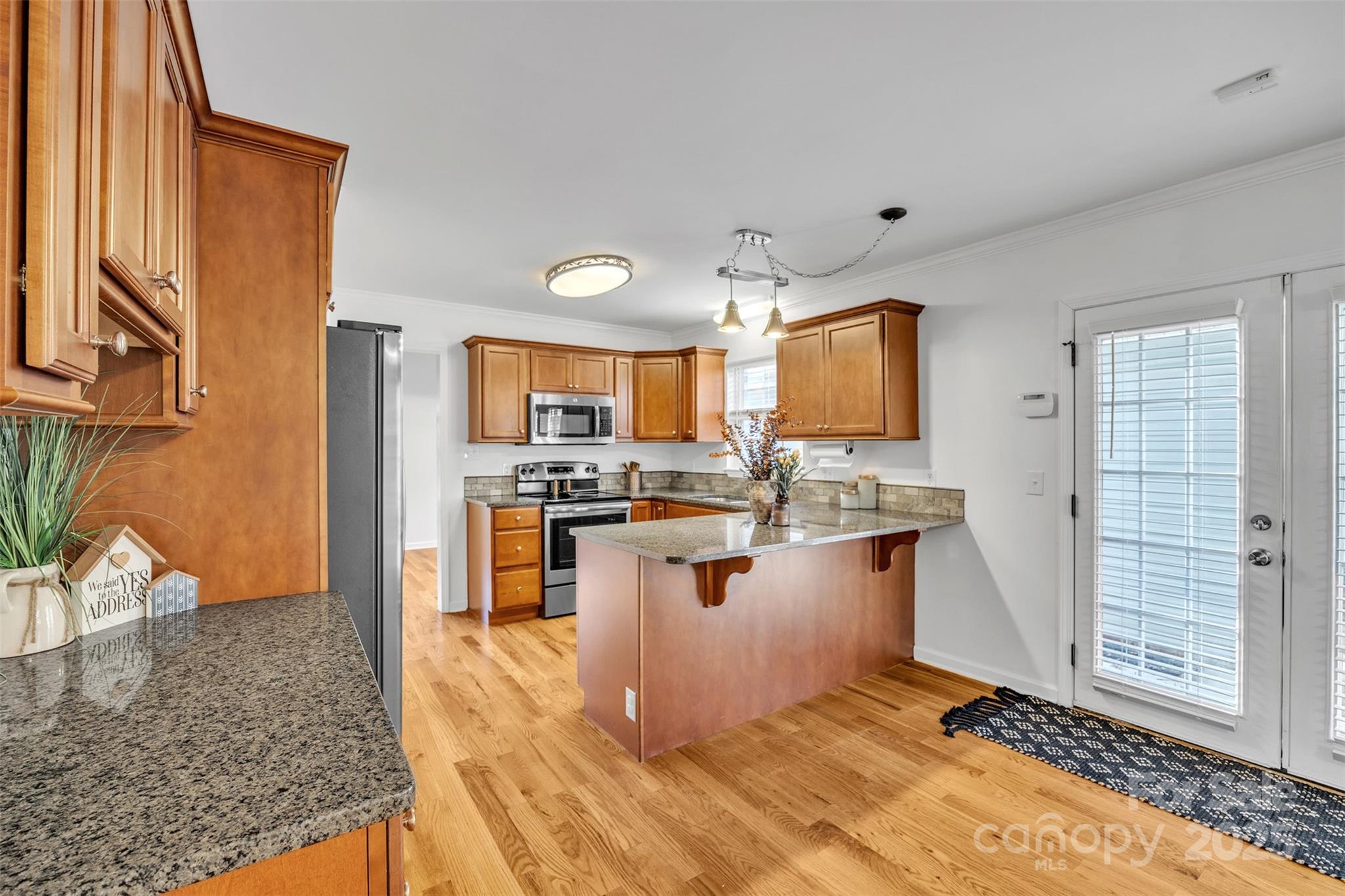 312 Oak Knoll Hildebran NC 28637