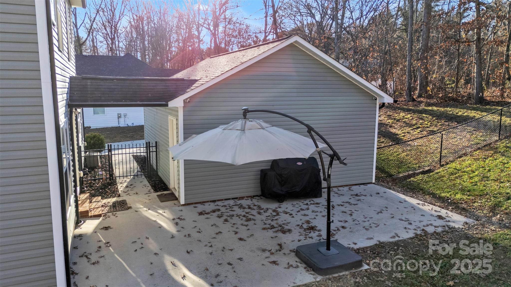 312 Oak Knoll Hildebran NC 28637
