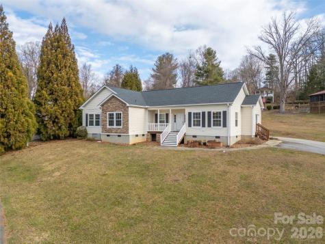 97 Meadowview Drive Saluda NC 28773