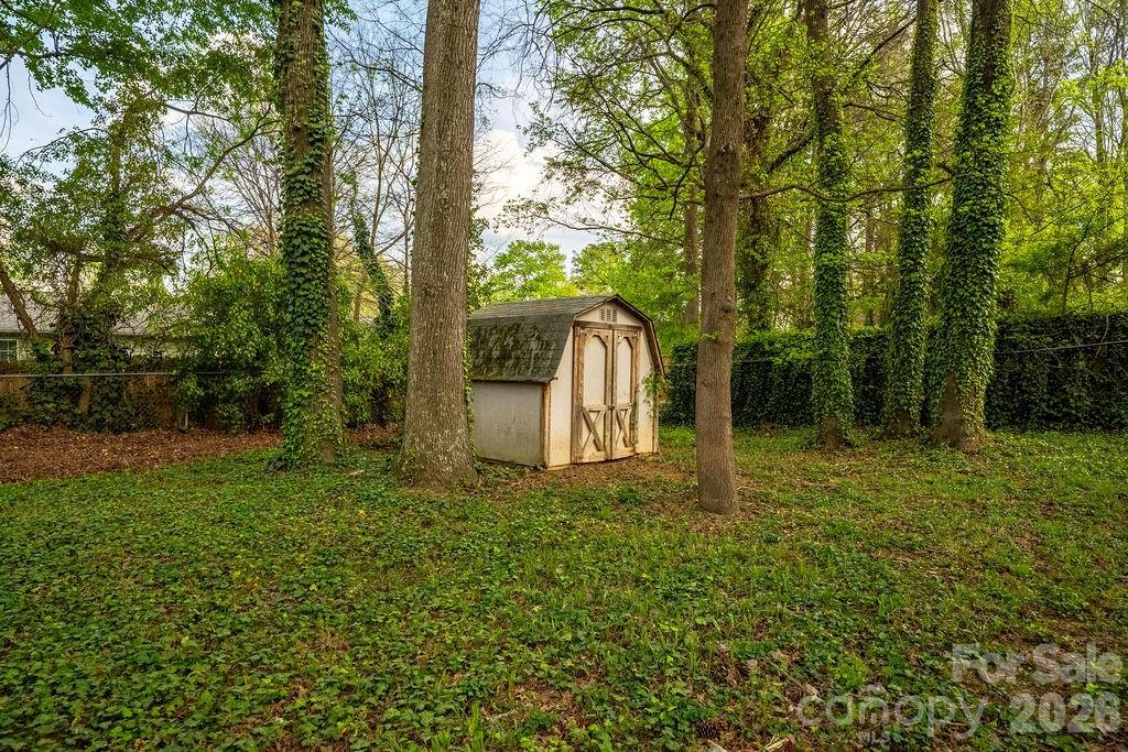 6515 Burning Bush Court Charlotte NC 28227