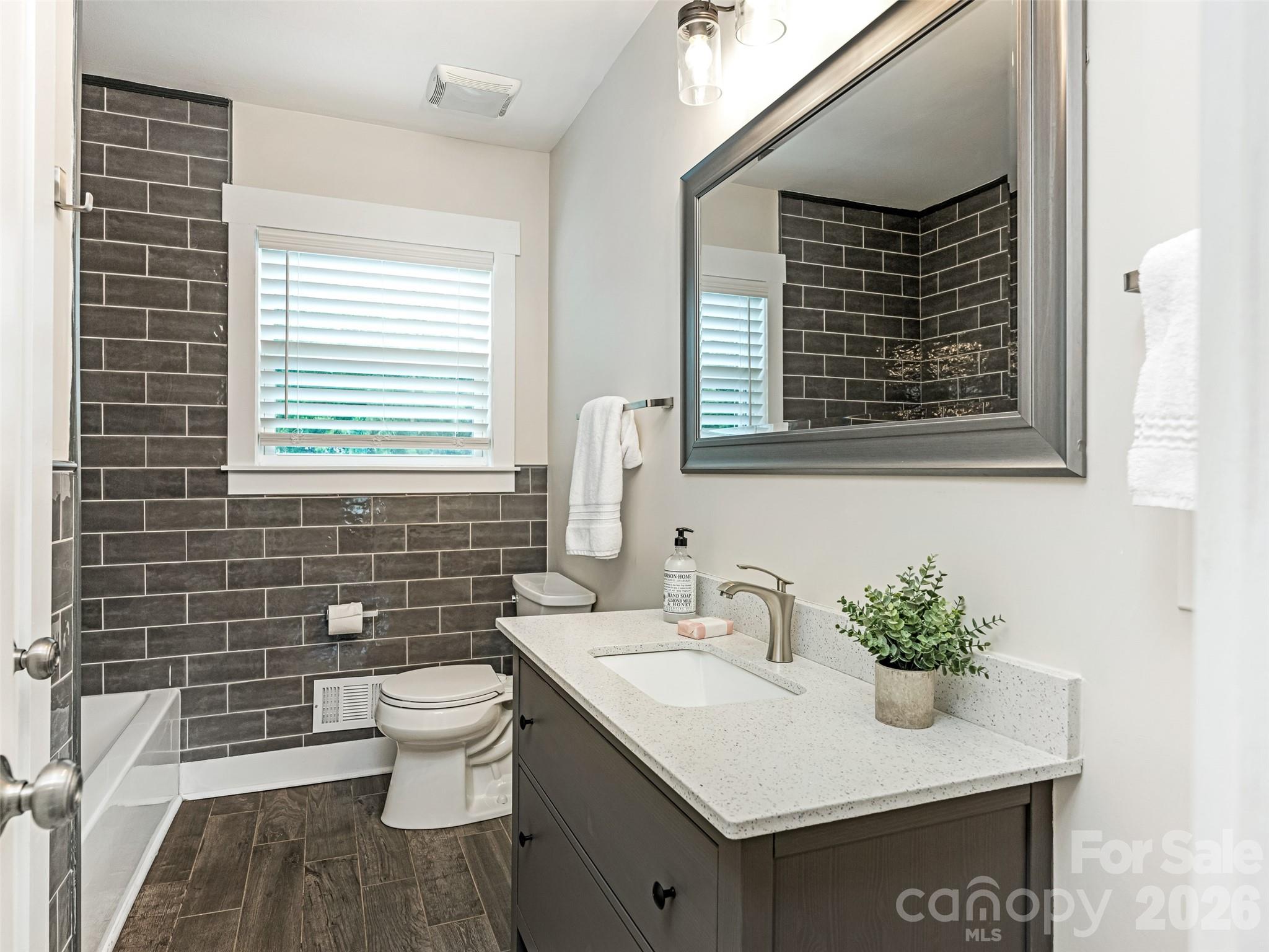 3319 Providence Road Charlotte NC 28211