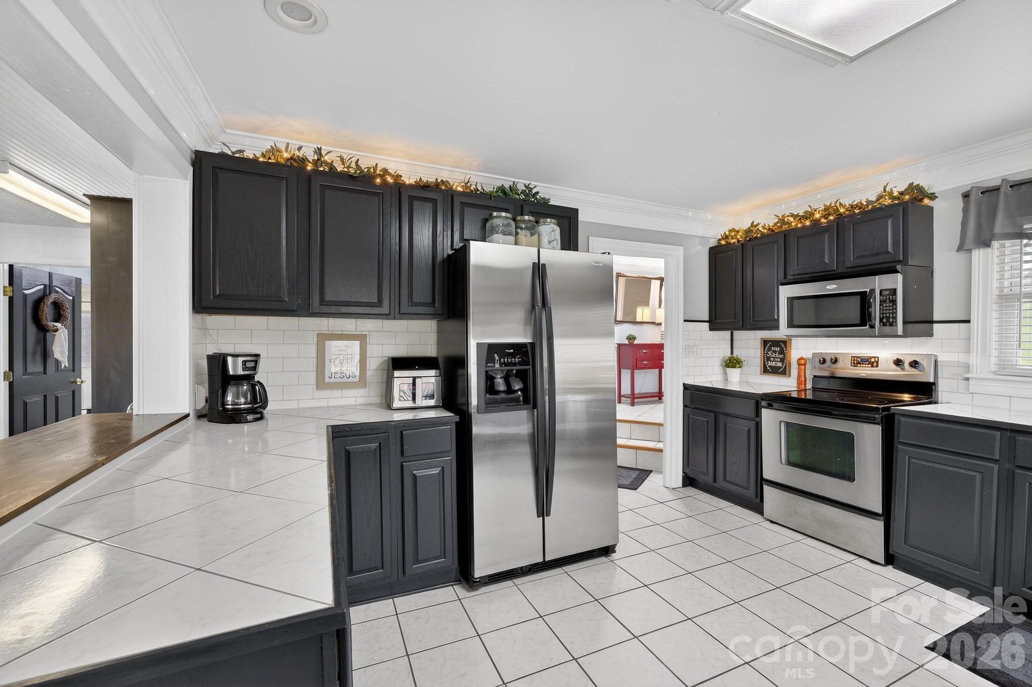 343 Hoyles Creek Road Dallas NC 28034
