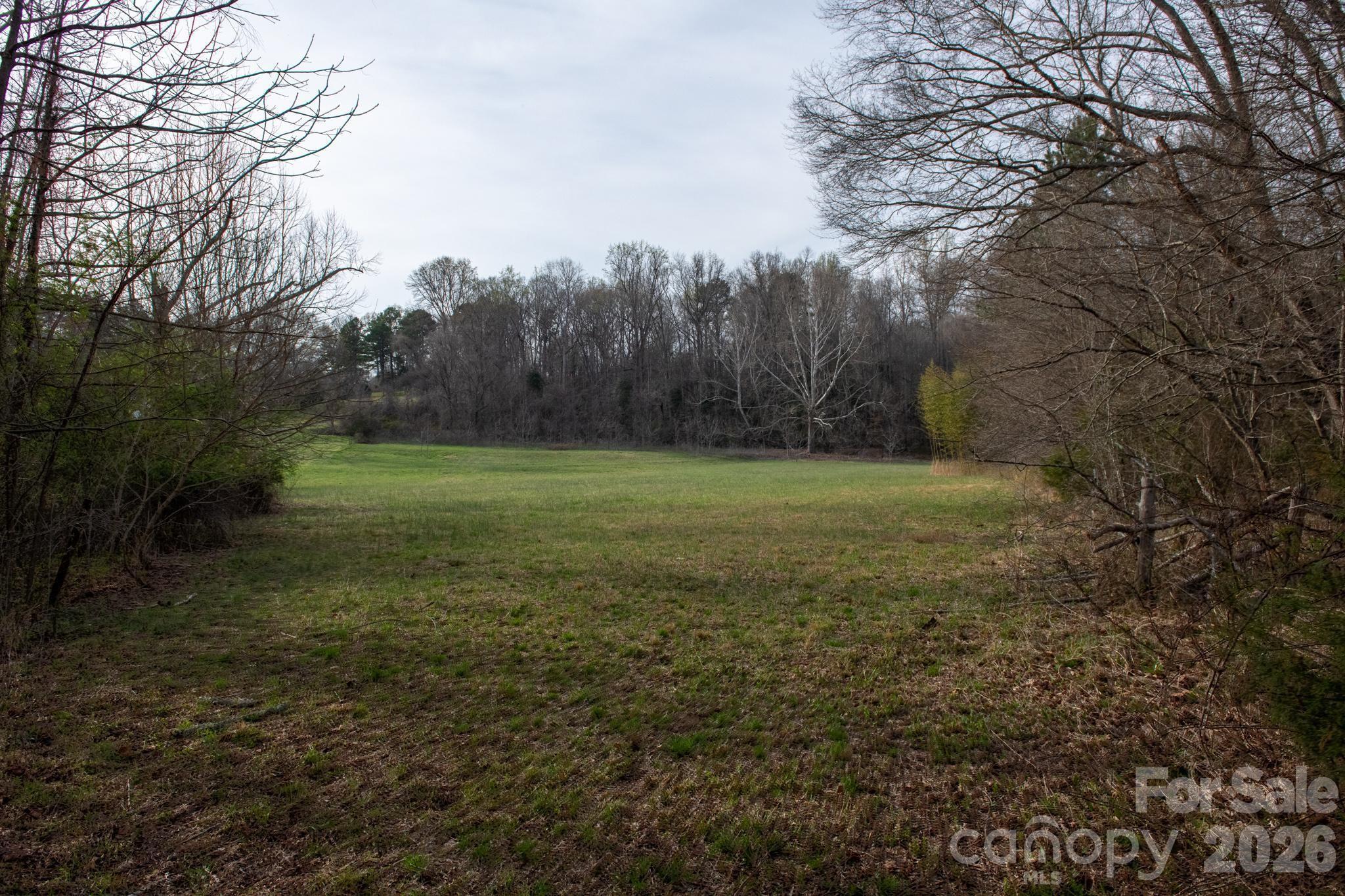 343 Hoyles Creek Road Dallas NC 28034