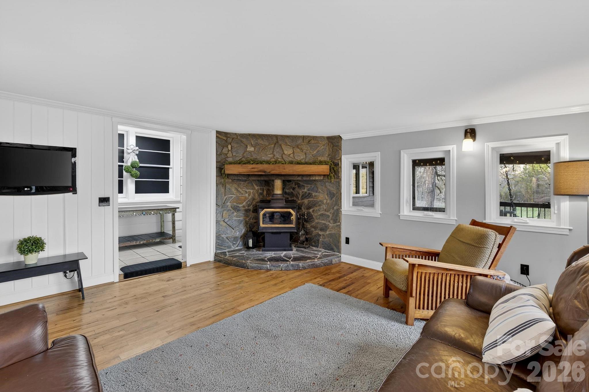 343 Hoyles Creek Road Dallas NC 28034