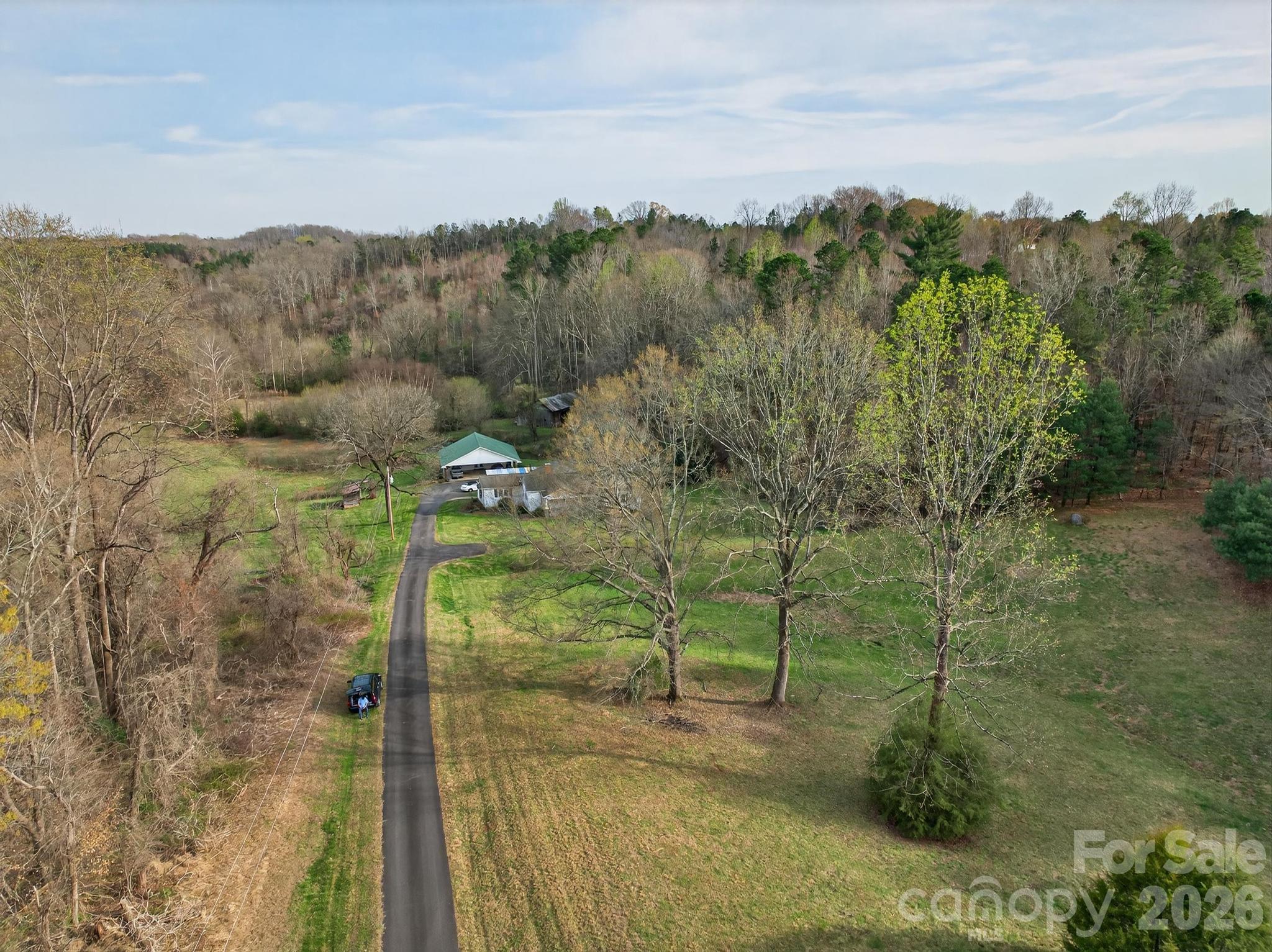 343 Hoyles Creek Road Dallas NC 28034