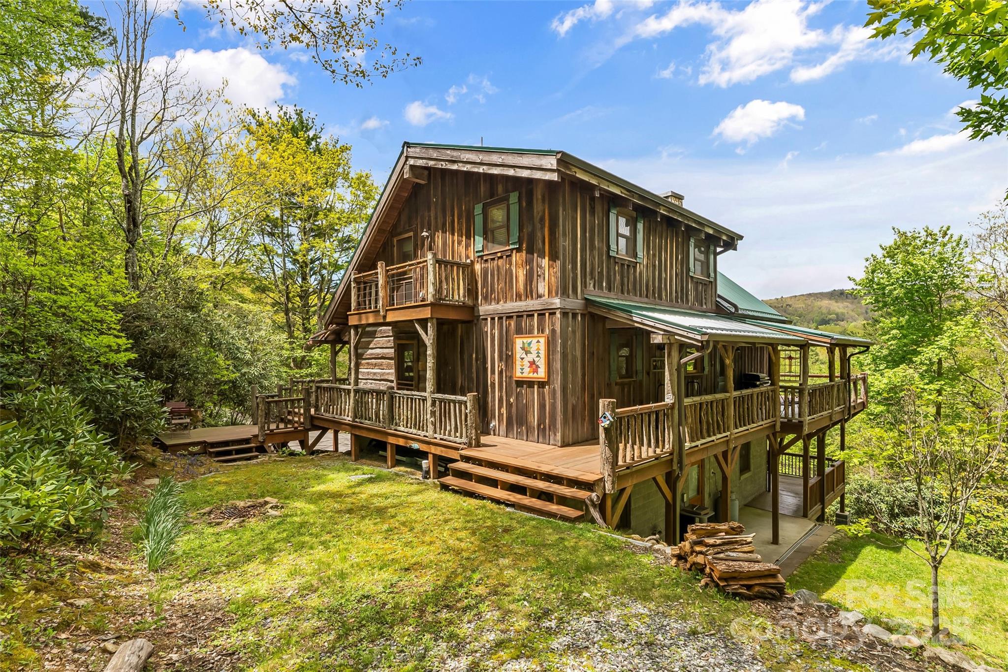 6338 West View Drive Newland NC 28657