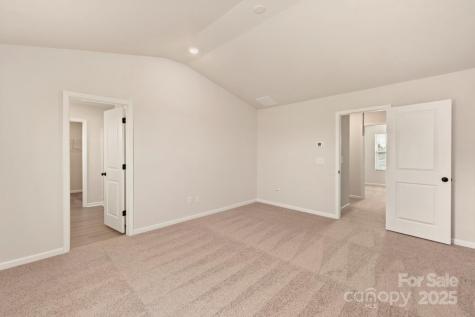 1041 Russell Drive Winston Salem NC 27127