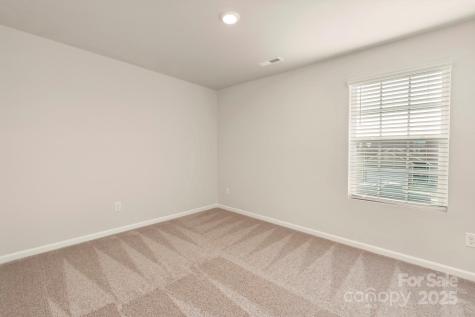 1041 Russell Drive Winston Salem NC 27127