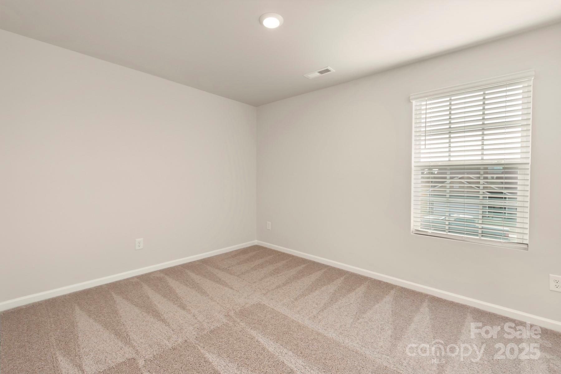 1041 Russell Drive Winston Salem NC 27127