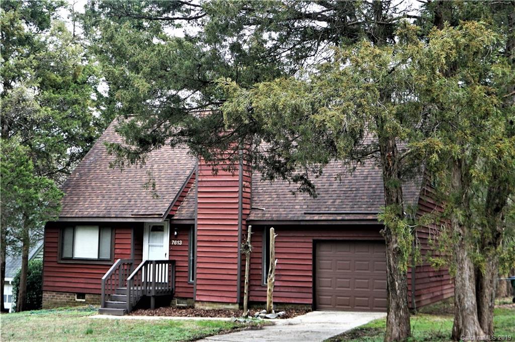 7613 Deer Falls Lane Charlotte NC 28226