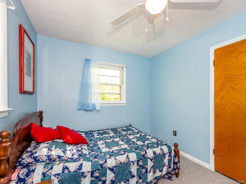 13 Allison Court Asheville NC 28805