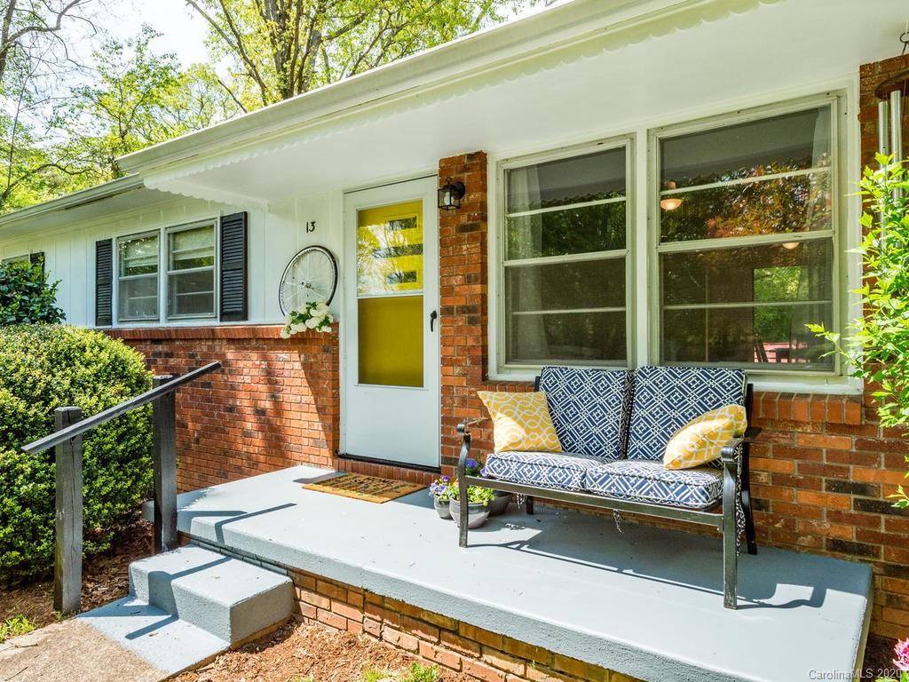 13 Allison Court Asheville NC 28805
