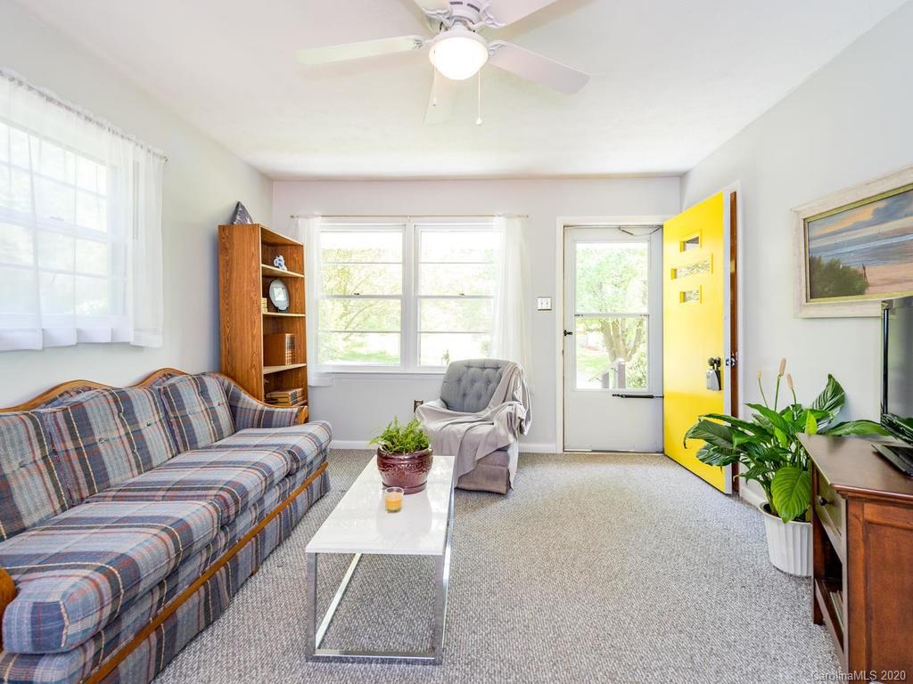 13 Allison Court Asheville NC 28805