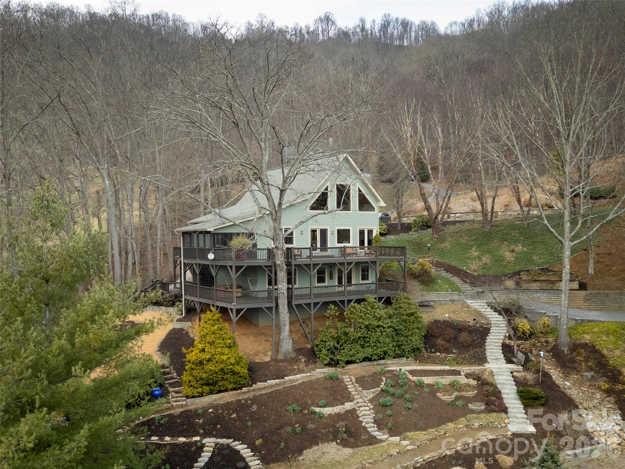 1111 Coyote Hollow Road Waynesville NC 28785