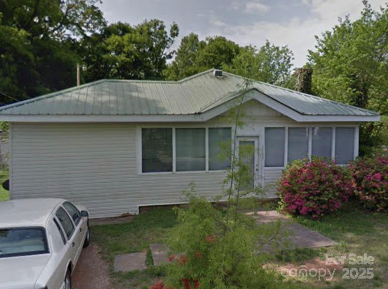 1703 Lowder Street Albemarle NC 28001