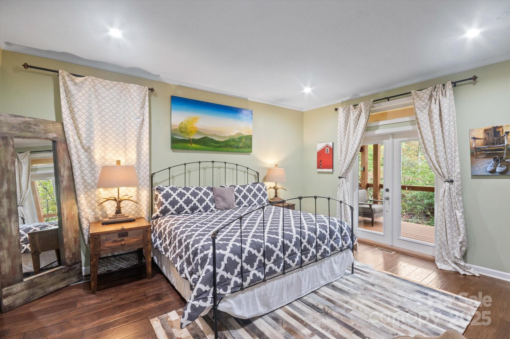 94 Davey Crockett Road Fairview NC 28730