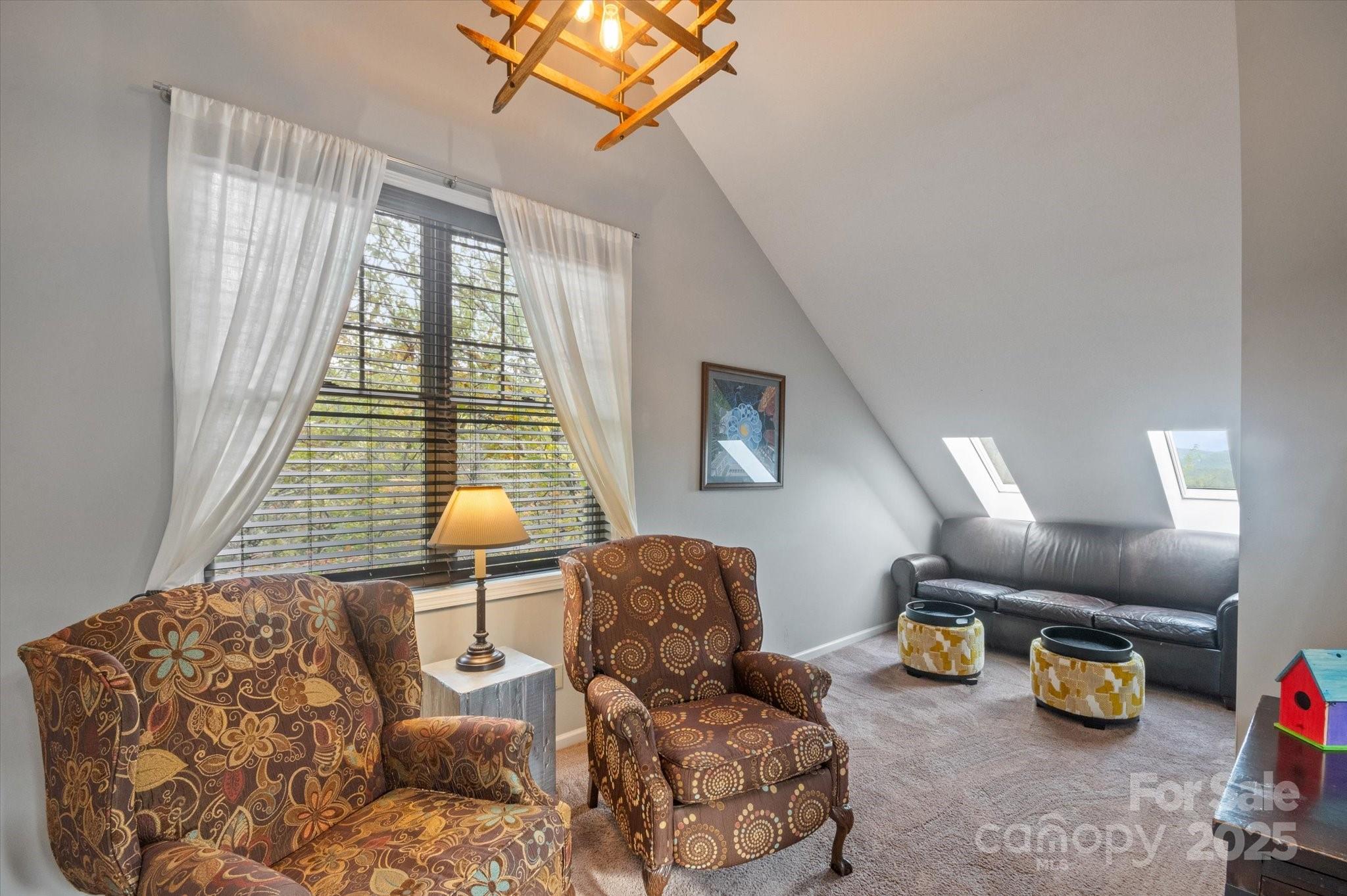 94 Davey Crockett Road Fairview NC 28730