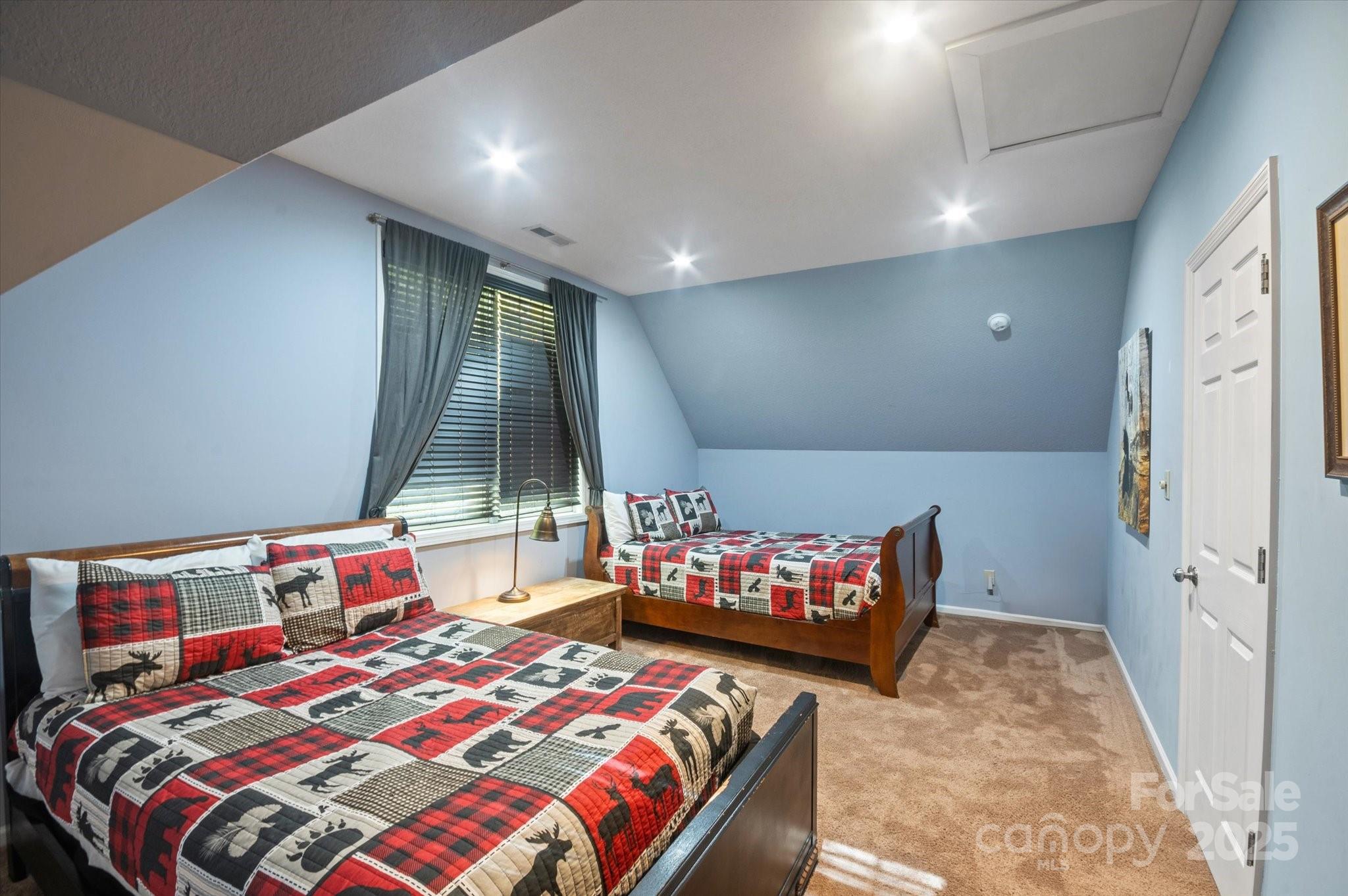 94 Davey Crockett Road Fairview NC 28730