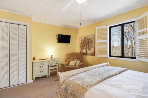 170 Lucas Lane Mars Hill NC 28754
