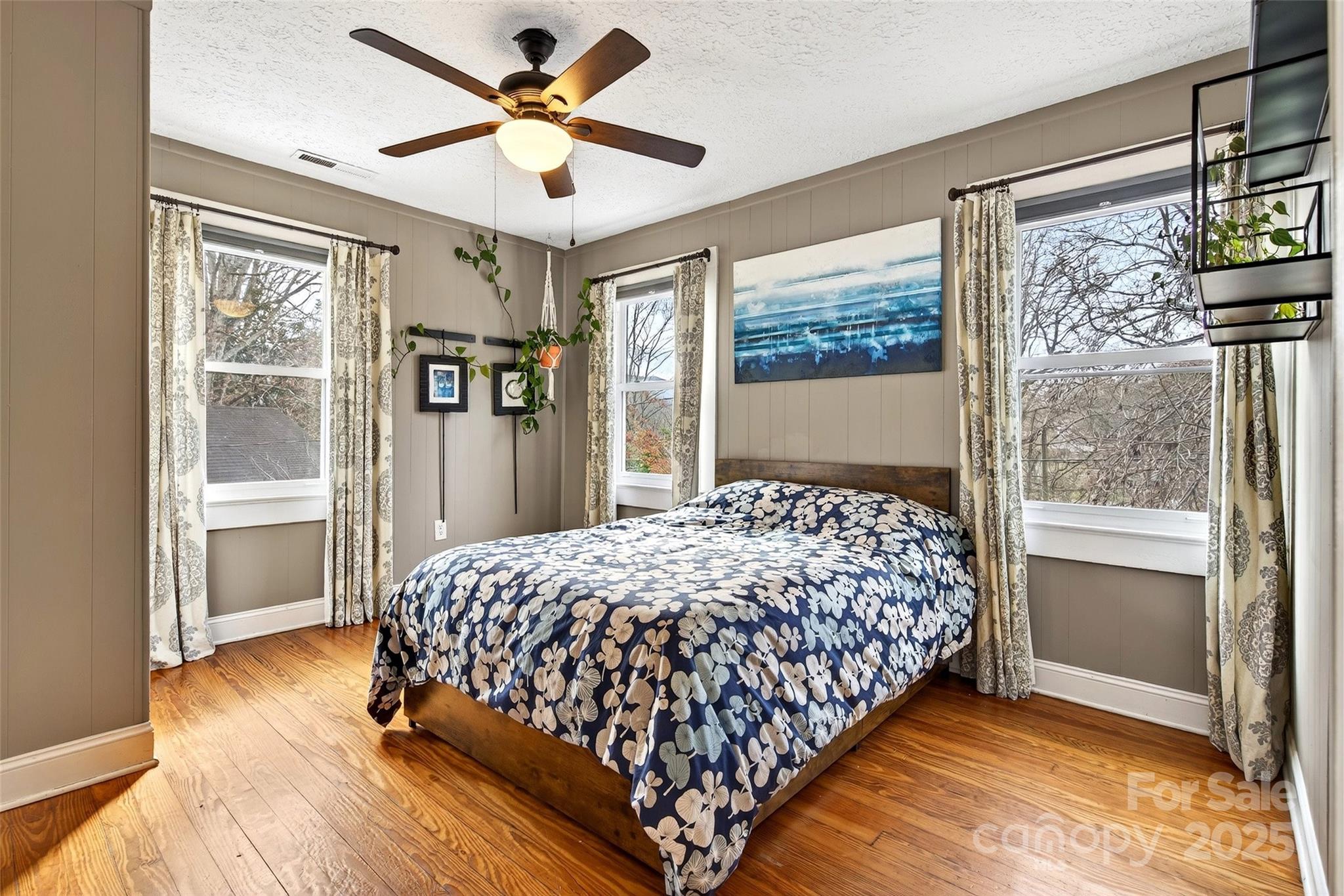 104 Rhododendron Avenue Black Mountain NC 28711