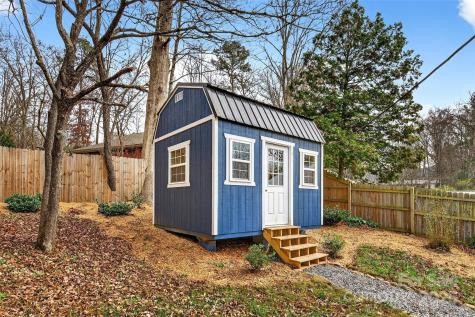 104 Rhododendron Avenue Black Mountain NC 28711