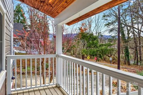 104 Rhododendron Avenue Black Mountain NC 28711