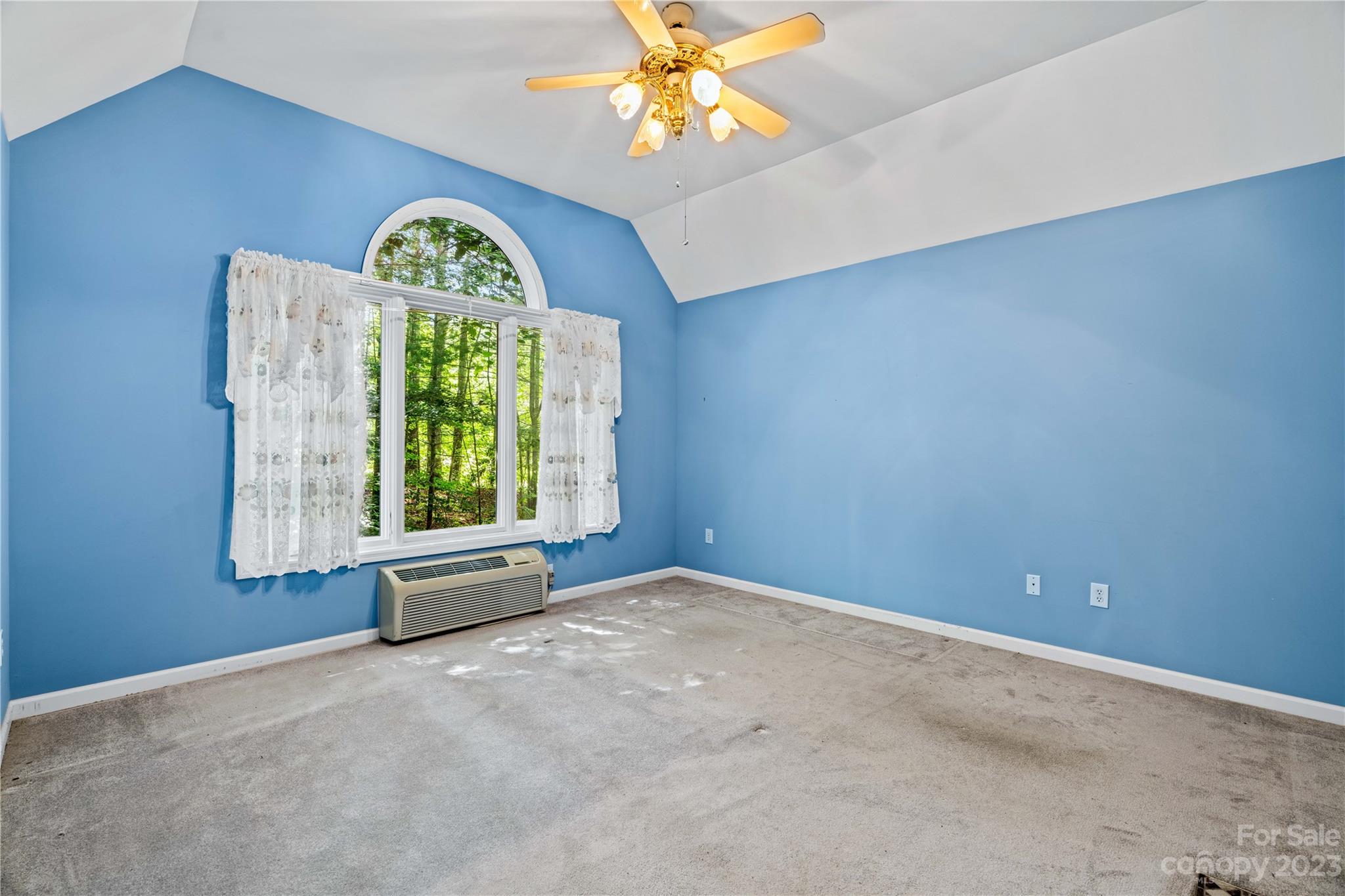 10 Holt Circle Fletcher NC 28732