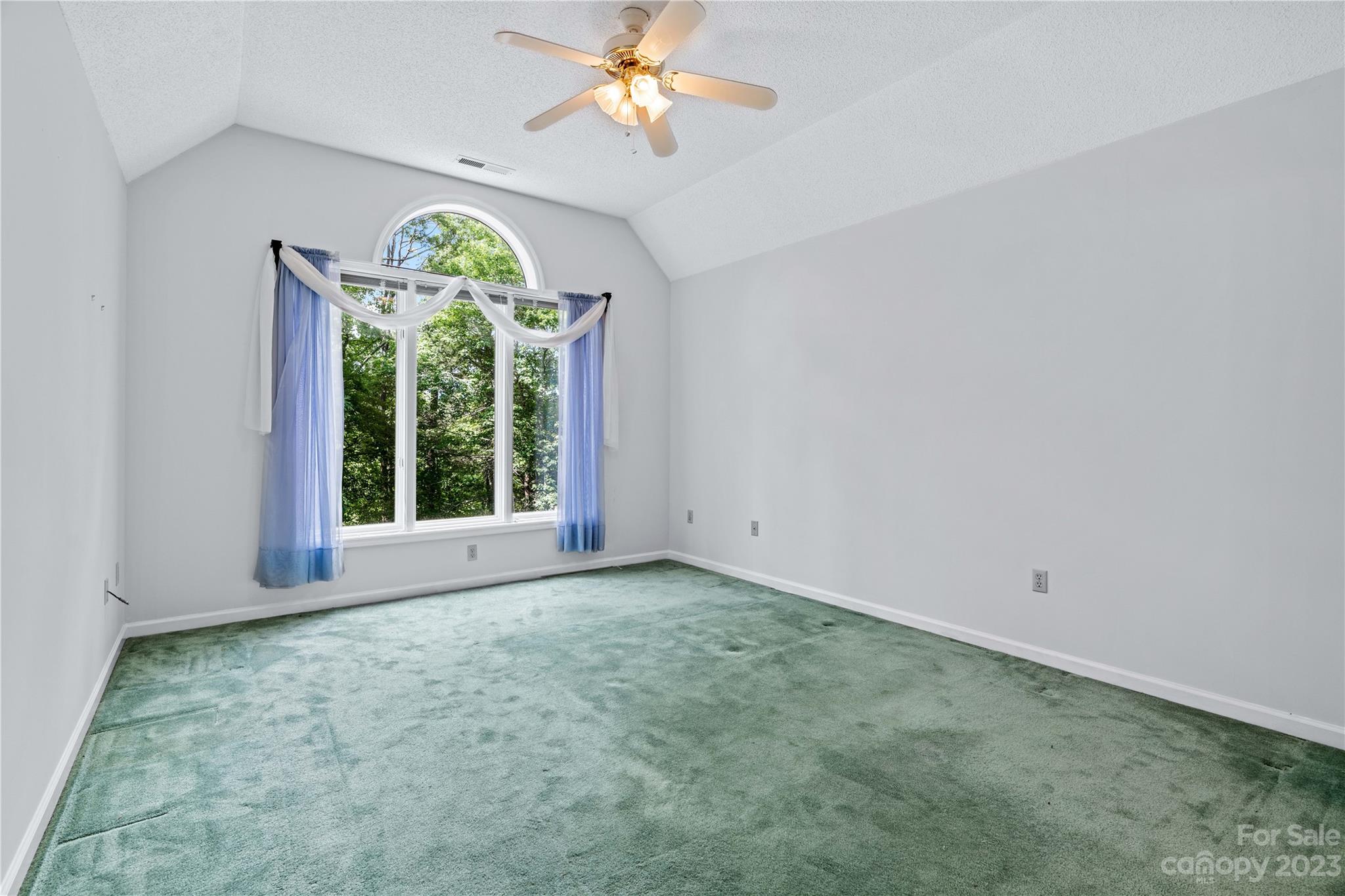 10 Holt Circle Fletcher NC 28732