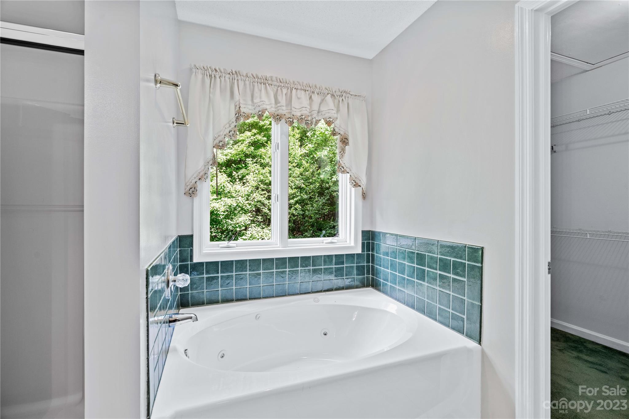 10 Holt Circle Fletcher NC 28732